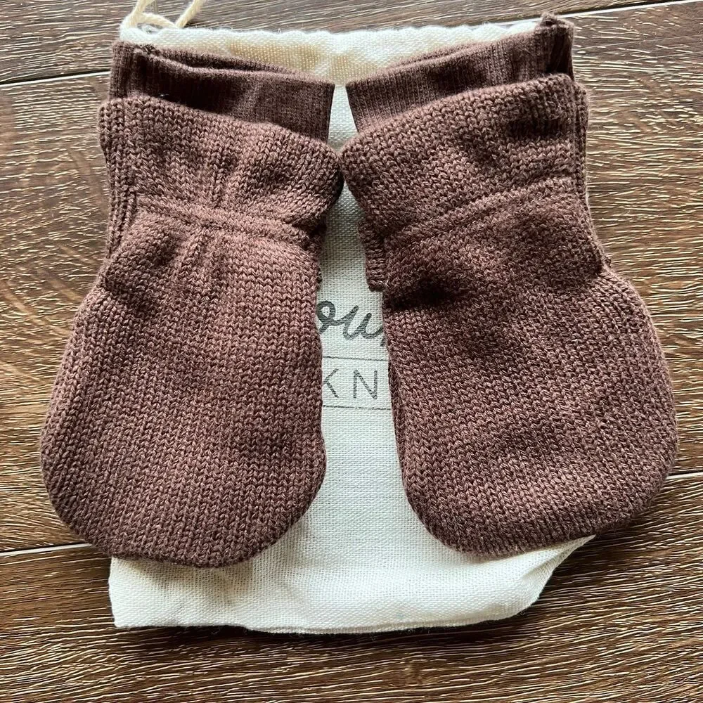 NEW Goumi Kids Hide Knit Baby Mitts 3-6 mo Organic Cotton Gloves Brown Mittens